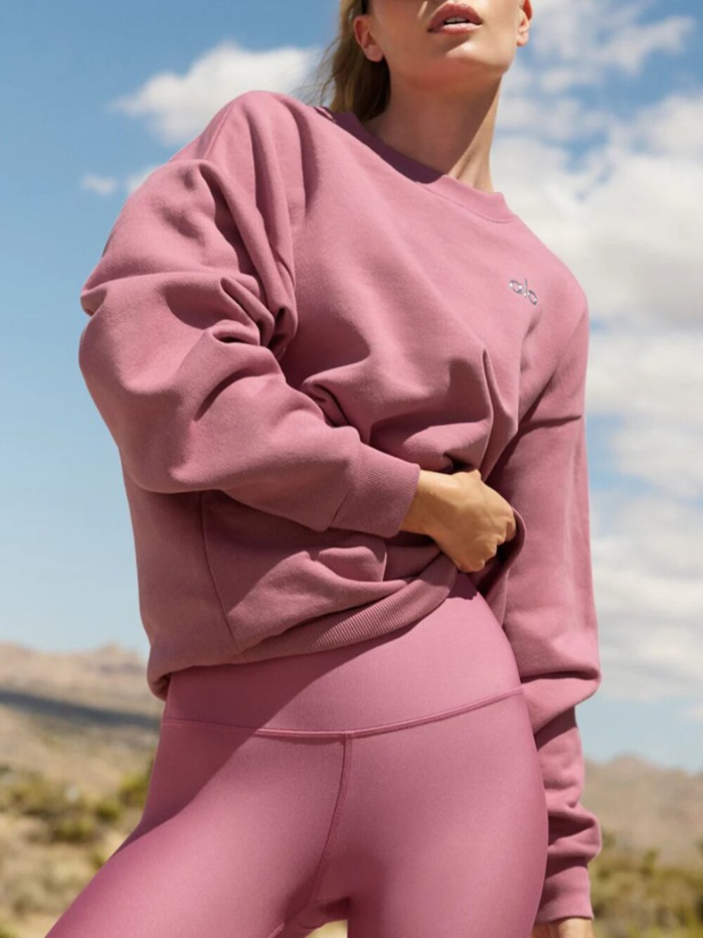 Alo Yoga Accolade Crew Neck Pullover In Pink Wild Rose Women's Size XS (NWT)